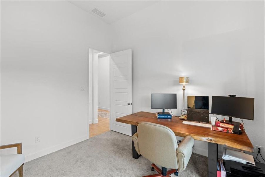 Furnished interior view inside a new home in North Sky, Celina (Image 29).