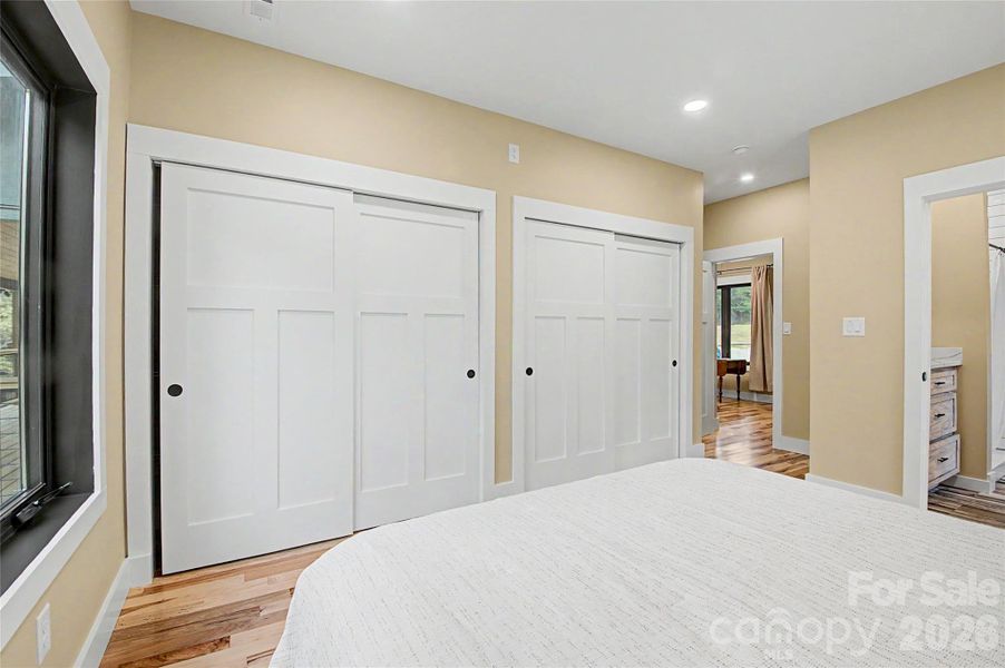 Spacious, unfurnished interior of a new home in , Rutherfordton (Image 22).