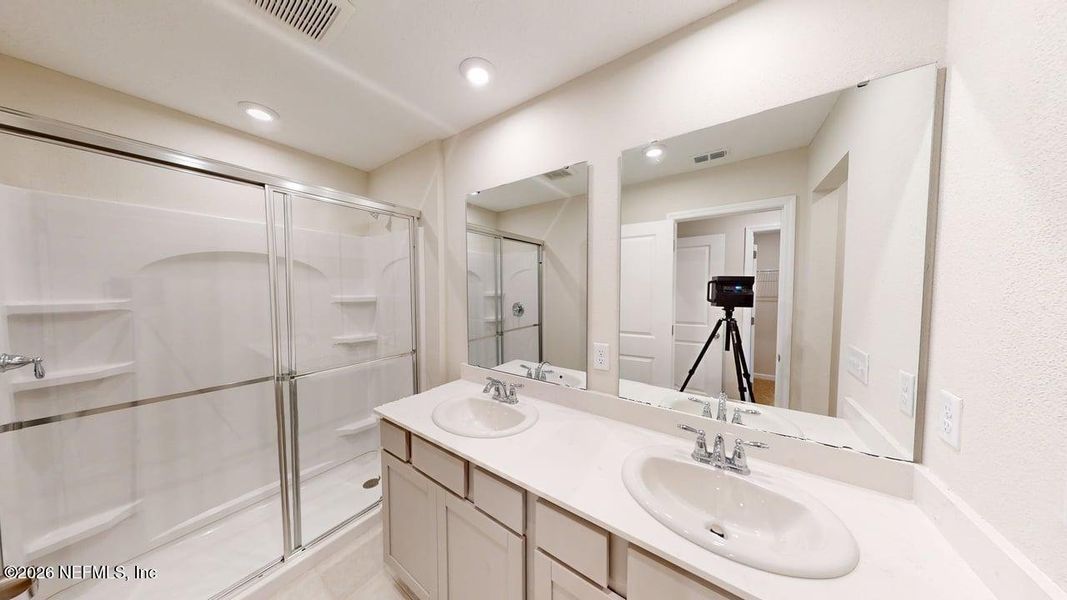 Furnished interior view inside a new home in Egret Creek, Jacksonville (Image 9).
