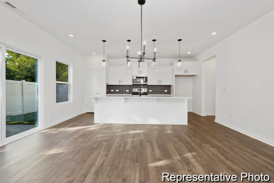 Spacious, unfurnished interior of a new home in Morgan Hills, Albemarle (Image 9).