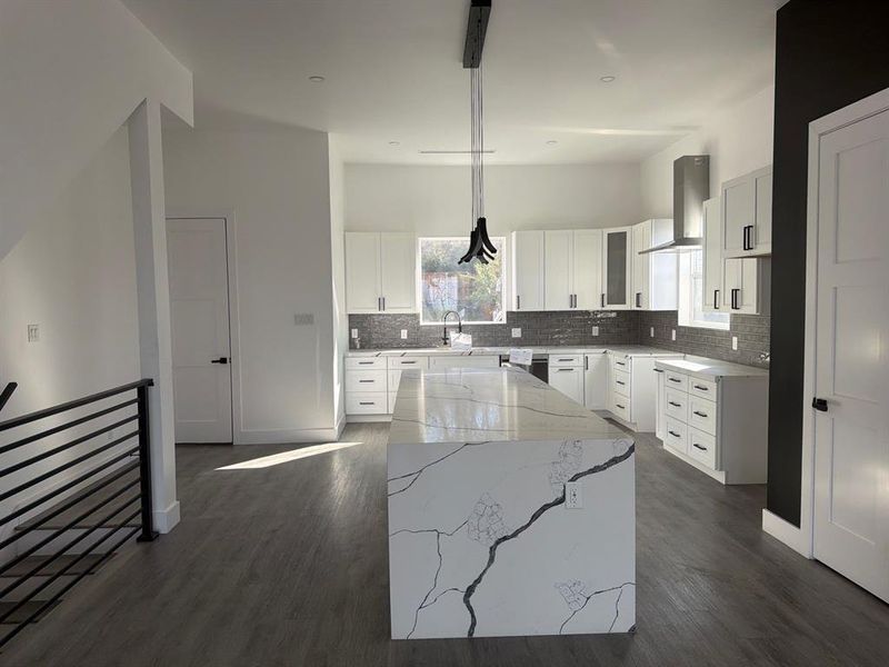 Furnished interior view inside a new home in , Dallas (Image 3).