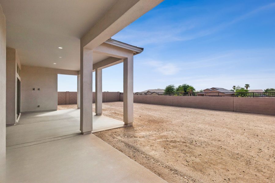 Exterior details and patio area of a home in Canyon Views – 80’ Paradise Series, Litchfield Park (Image 4).