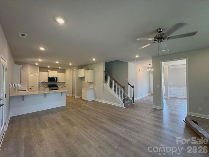 Spacious, unfurnished interior of a new home in Lauren Pines, York (Image 11).