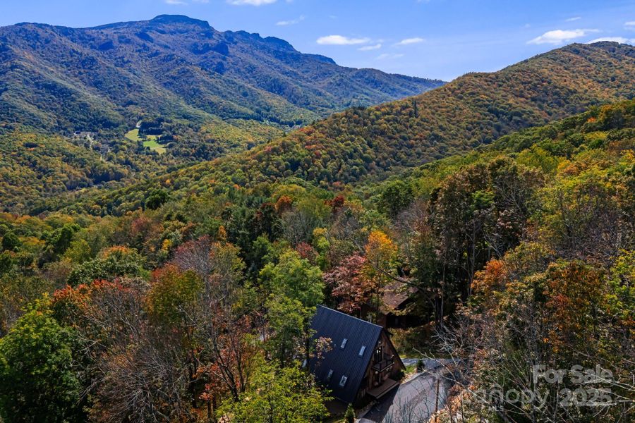 Image 40 of a home in .