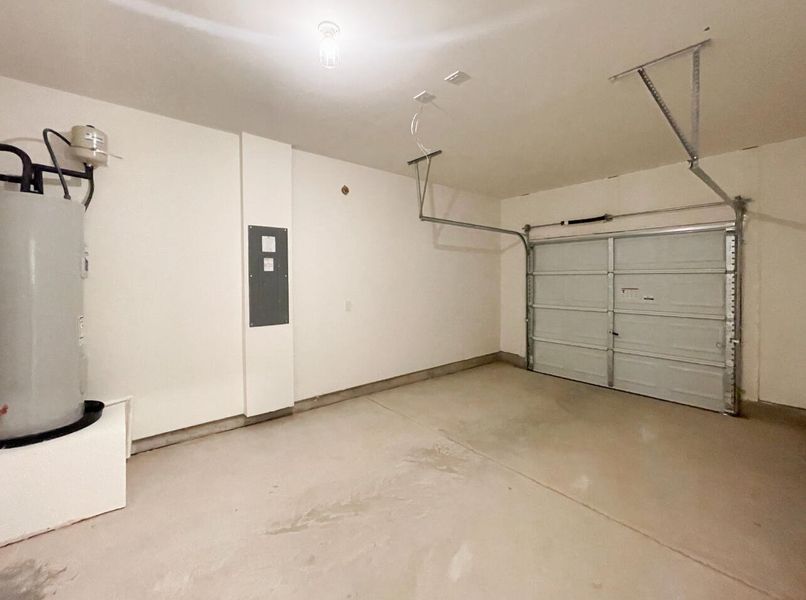 Image 23 of a home in Bellevue Townhomes.