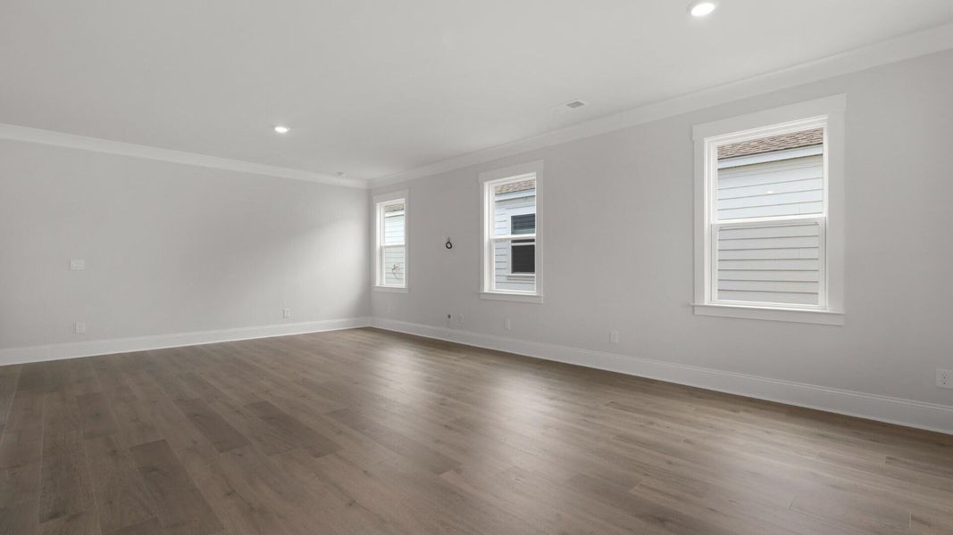 Spacious, unfurnished interior of a new home in Sheep Island, Summerville (Image 24). Spacious, unfurnished interior of a new home in Sheep Island, Summerville (Image 24).