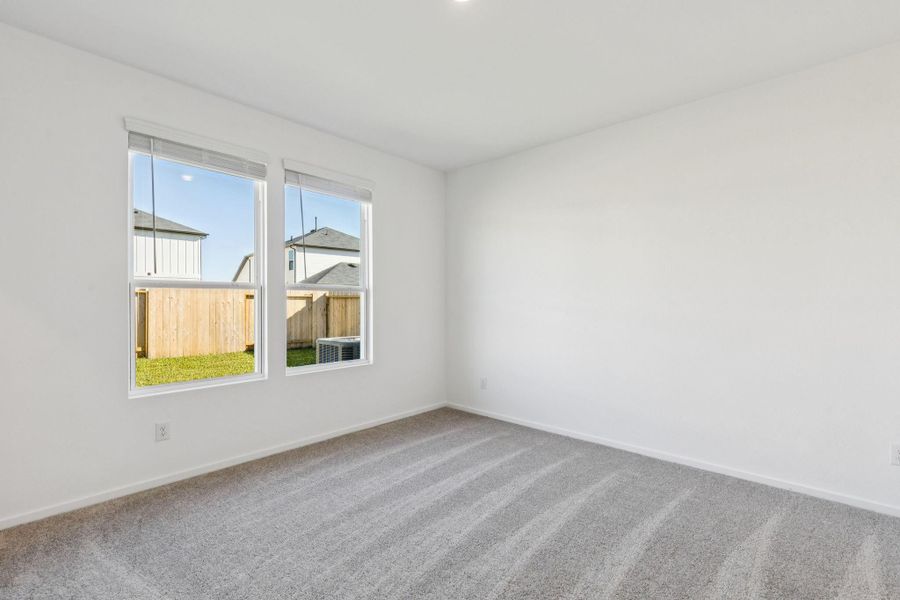 Spacious, unfurnished interior of a new home in Montgomery Bend, Montgomery (Image 23).