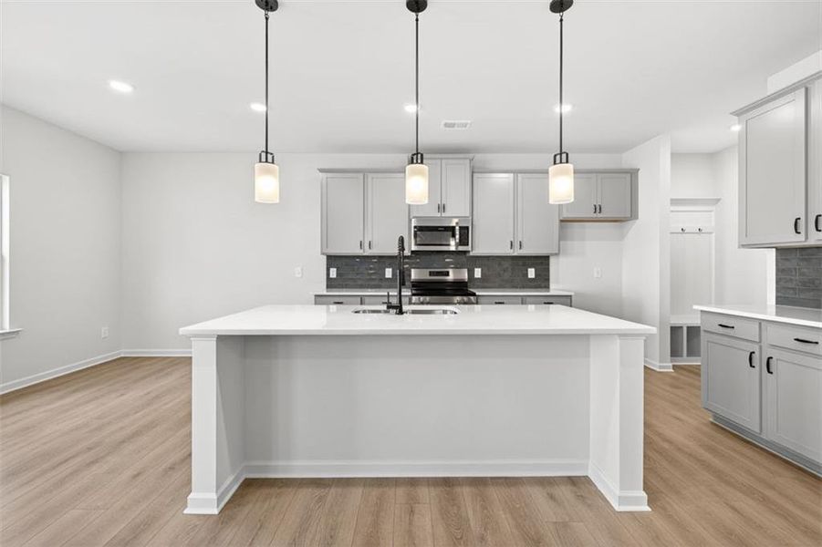 Furnished interior view inside a new home in Garrett Preserve, Douglasville (Image 6).