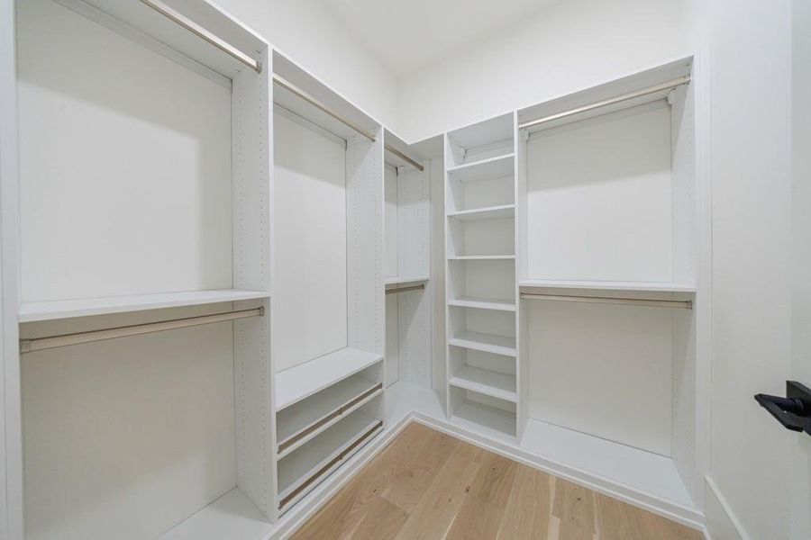 Spacious, unfurnished interior of a new home in , Atlanta (Image 25). Spacious, unfurnished interior of a new home in , Atlanta (Image 25).