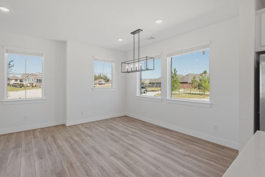 Representative unfurnished interior of a home built from the Dillon by Chesmar Homes in Sienna Courtyard, Missouri City (Image 28).