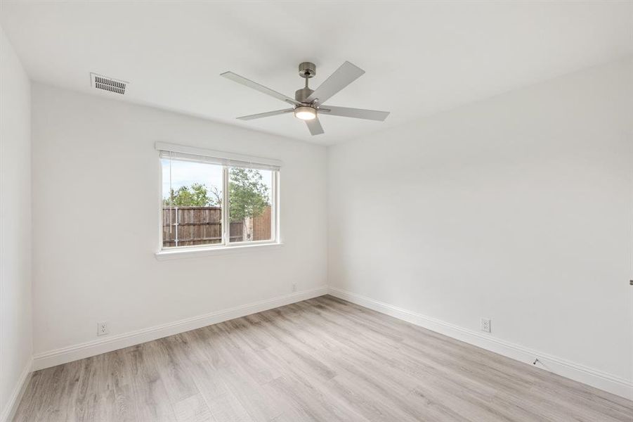 Spacious, unfurnished interior of a new home in Ridge Ranch, Mesquite (Image 29). Spacious, unfurnished interior of a new home in Ridge Ranch, Mesquite (Image 29).