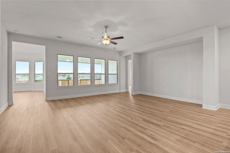 Spacious, unfurnished interior of a new home in Homestead 75', Schertz (Image 22). Spacious, unfurnished interior of a new home in Homestead 75', Schertz (Image 22).