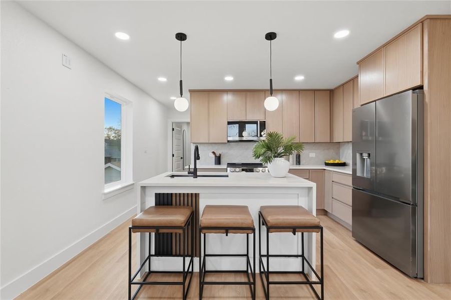 Furnished interior view inside a new home in , Dallas (Image 14).