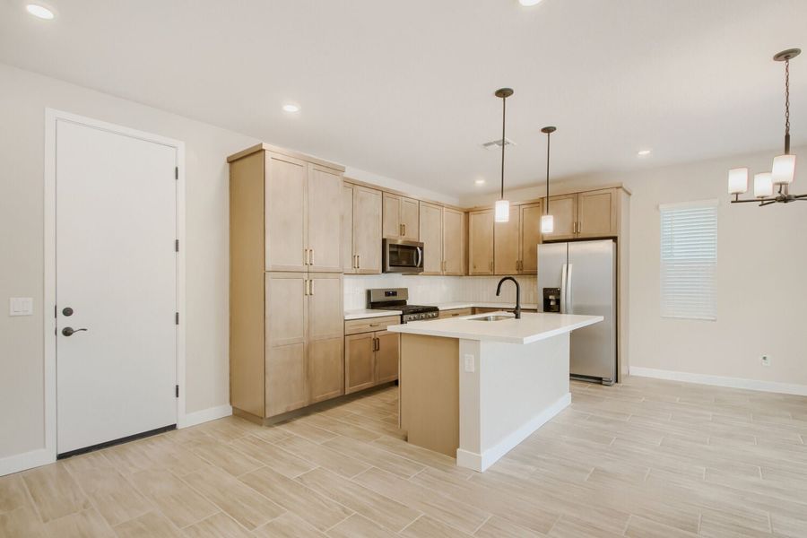 New Home in Mesa, AZ.  - Slide 8
