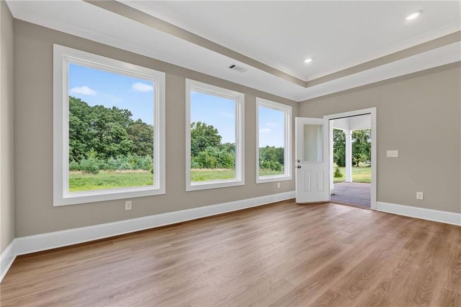 Spacious, unfurnished interior of a new home in , Hampton (Image 43).