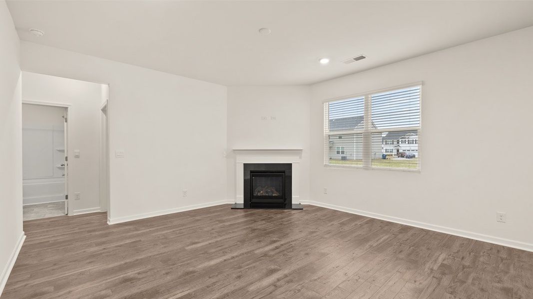 Image 46 of a home in Estates at Deer Hollow.