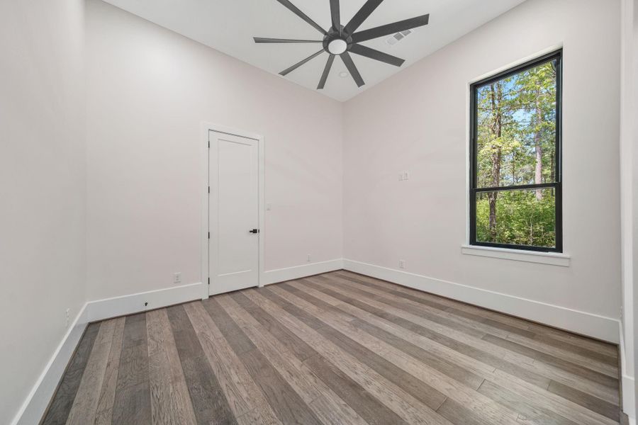 Spacious, unfurnished interior of a new home in , Montgomery (Image 44).