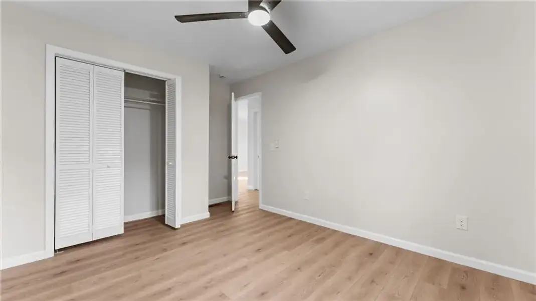 Spacious, unfurnished interior of a new home in , Rome (Image 14).
