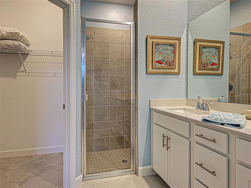 Furnished interior view inside a new home in , Englewood (Image 28).