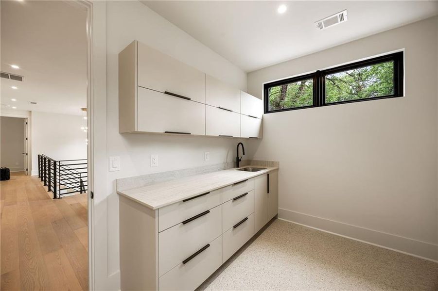 Furnished interior view inside a new home in , Atlanta (Image 41).