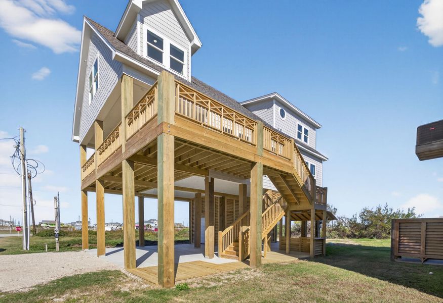 Exterior details and patio area of a home in , Bolivar (Image 22).