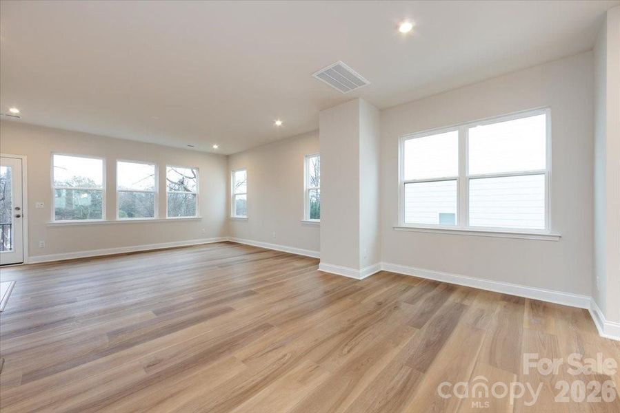 Dining Space with End Unit Window