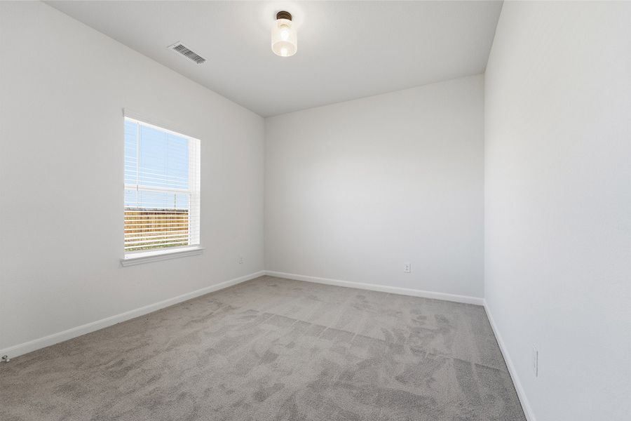 Spacious, unfurnished interior of a new home in Pebblebrook, Sherman (Image 44).