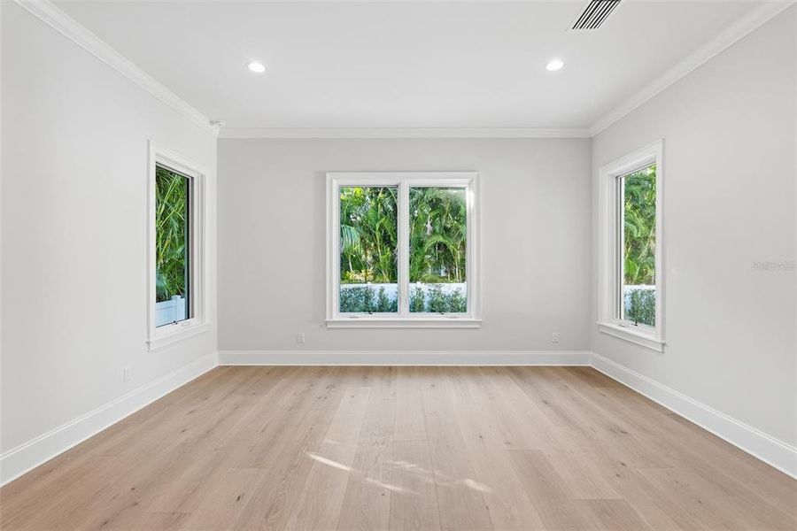 Spacious, unfurnished interior of a new home in , St. Petersburg (Image 26). Spacious, unfurnished interior of a new home in , St. Petersburg (Image 26).