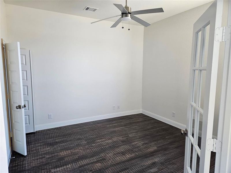 Spacious, unfurnished interior of a new home in West Farmington, Van Alstyne (Image 27). Spacious, unfurnished interior of a new home in West Farmington, Van Alstyne (Image 27).