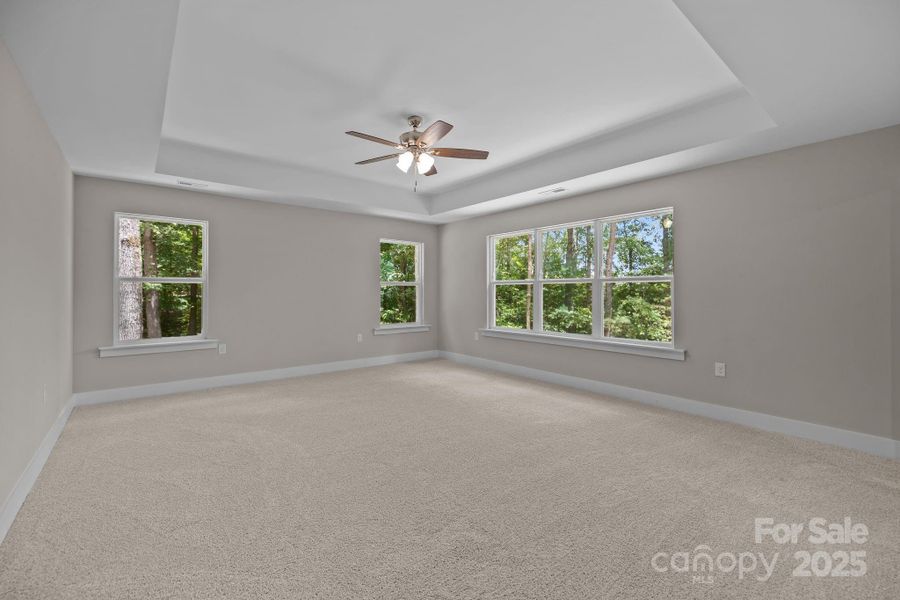 Spacious, unfurnished interior of a new home in , Waxhaw (Image 20). Spacious, unfurnished interior of a new home in , Waxhaw (Image 20).