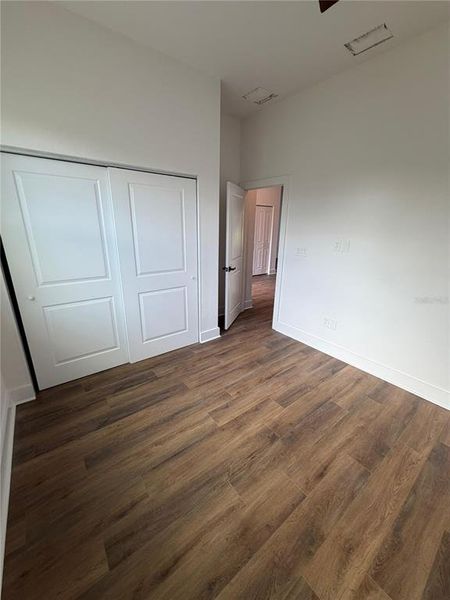 Spacious, unfurnished interior of a new home in , Beverly Hills (Image 14).