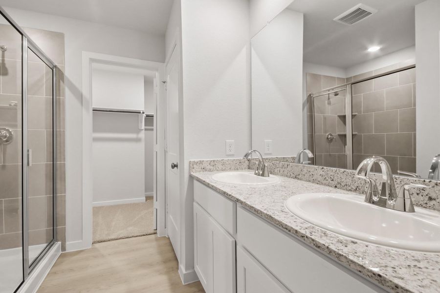 Furnished interior view inside a new home in Maple Heights, Porter (Image 7).