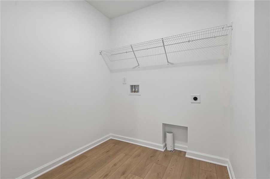 Spacious, unfurnished interior of a new home in Langston Reserve, Cartersville (Image 21).