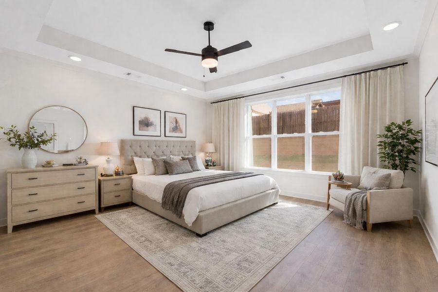 Furnished interior view inside a new home in White Oak, Arlington (Image 12).