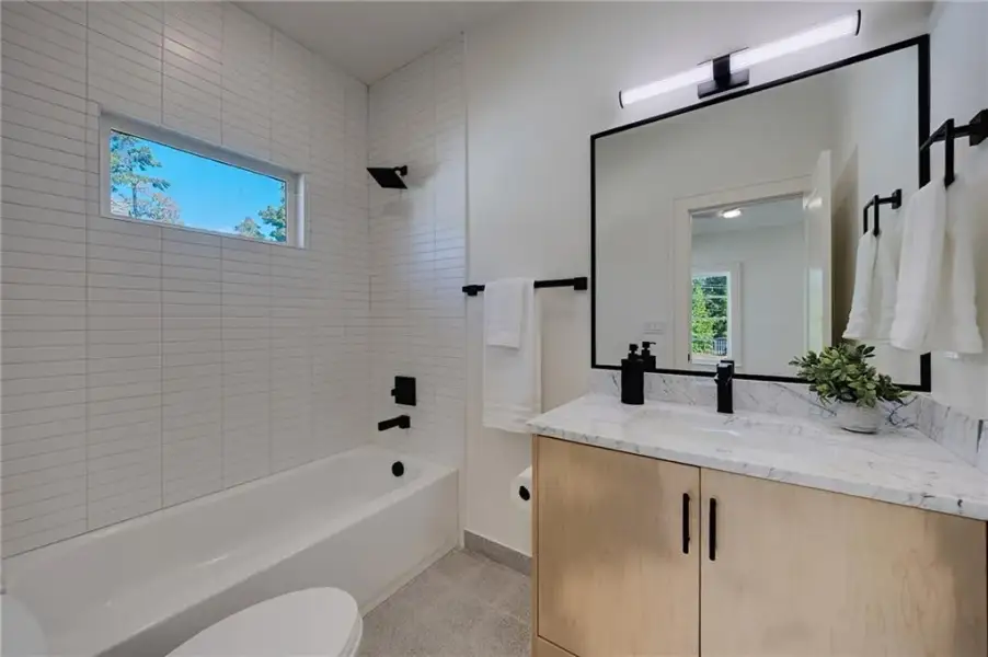 Furnished interior view inside a new home in , Sandy Springs (Image 64).