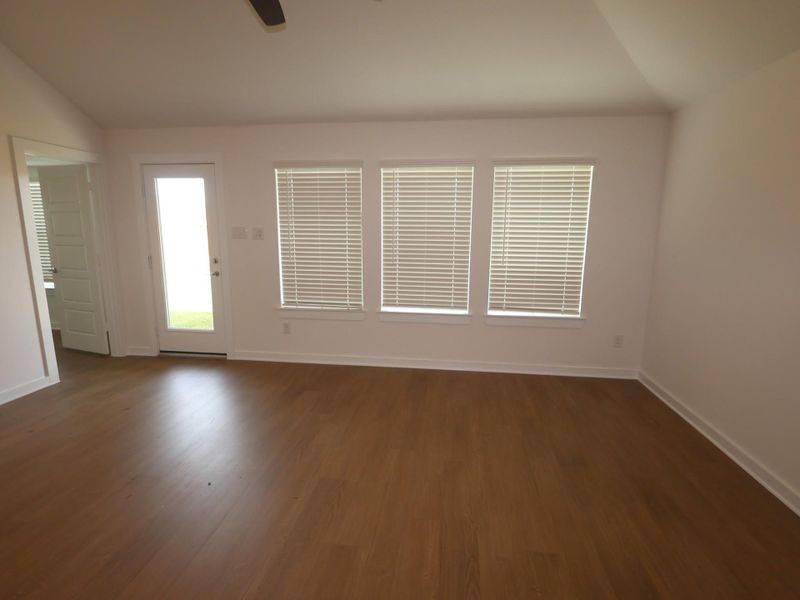 Spacious, unfurnished interior of a new home in Ambrose, La Marque (Image 16). Spacious, unfurnished interior of a new home in Ambrose, La Marque (Image 16).