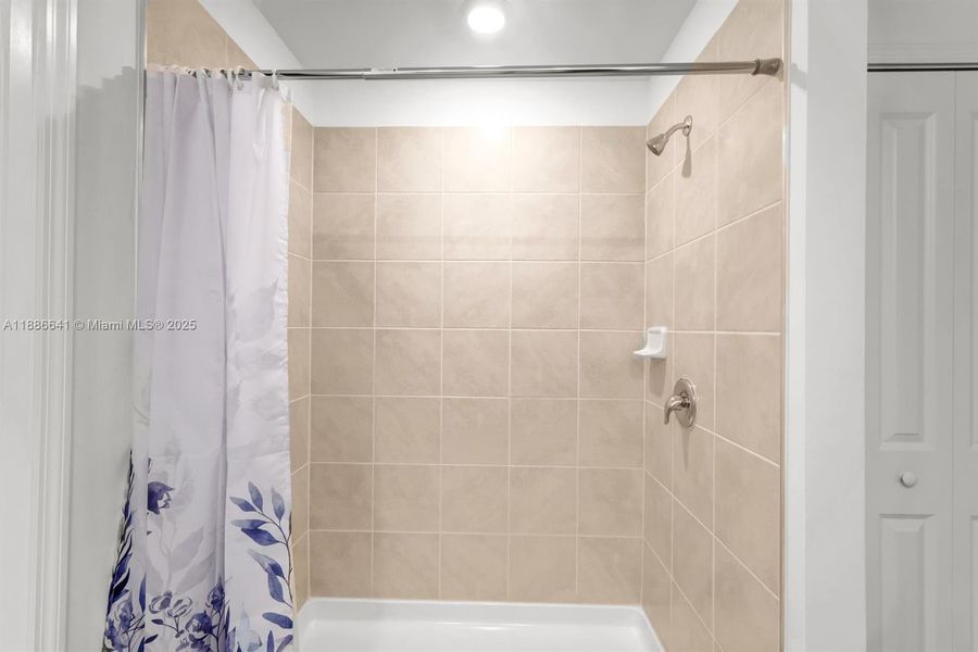 Image 26 of a home in .