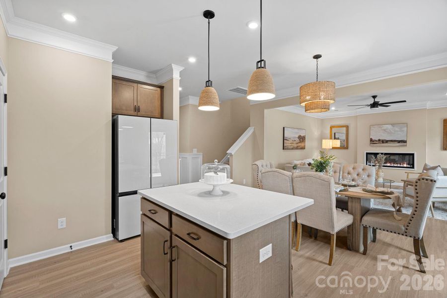 Refrigerator conveys! Refrigerator conveys!