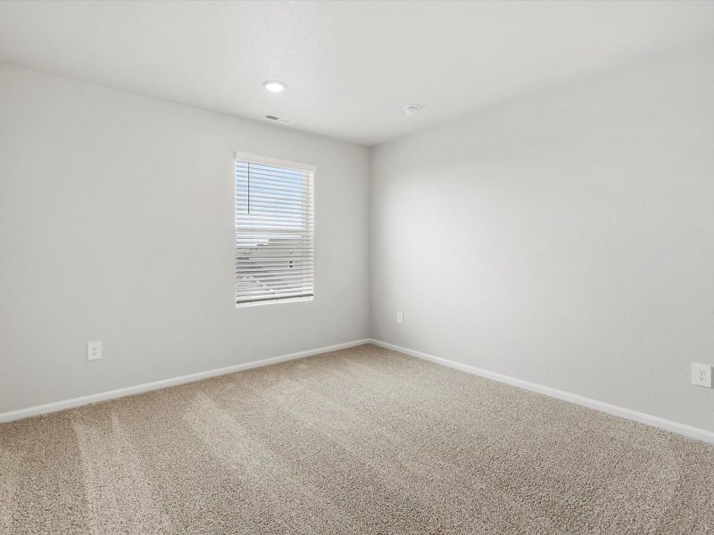 Spacious, unfurnished interior of a new home in Frontier Estates - The Flora Collection, Firestone (Image 13).