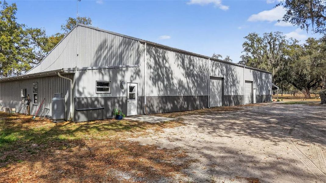 Exterior details and patio area of a home in , Bushnell (Image 1). Exterior details and patio area of a home in , Bushnell (Image 1).