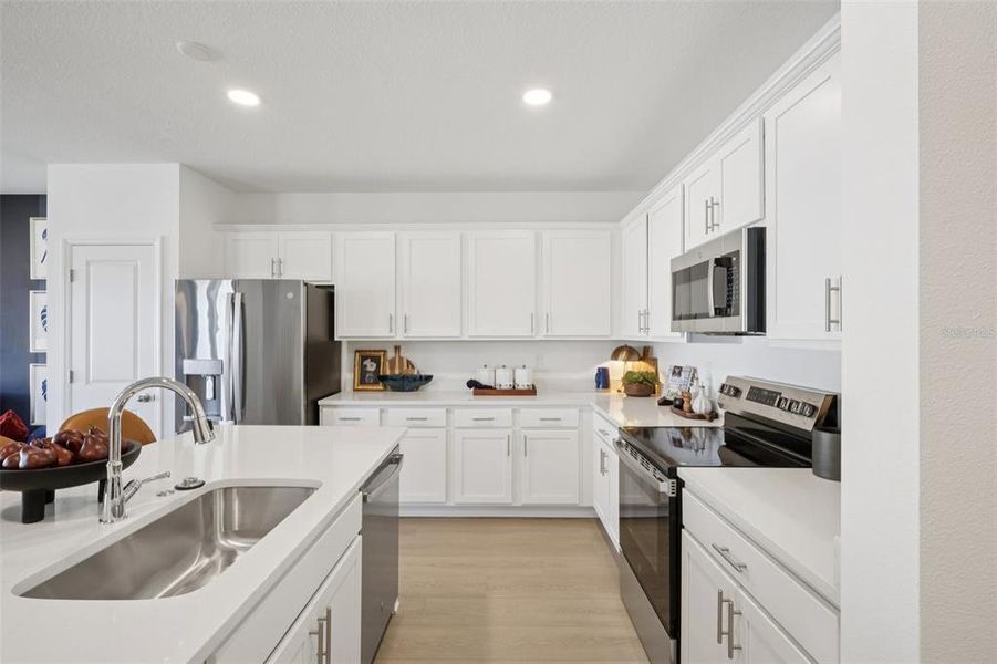 Furnished interior view inside a new home in Twin Oaks, Zephyrhills (Image 19).