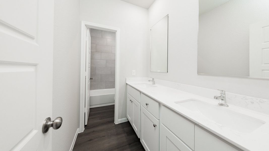 Secondary Bathroom Secondary Bathroom