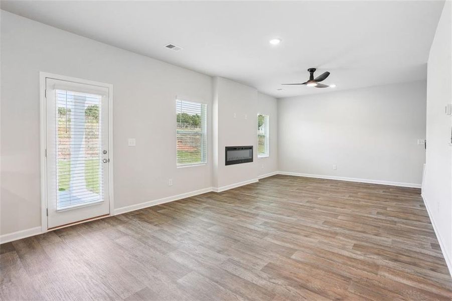 Image 28 of a home in .