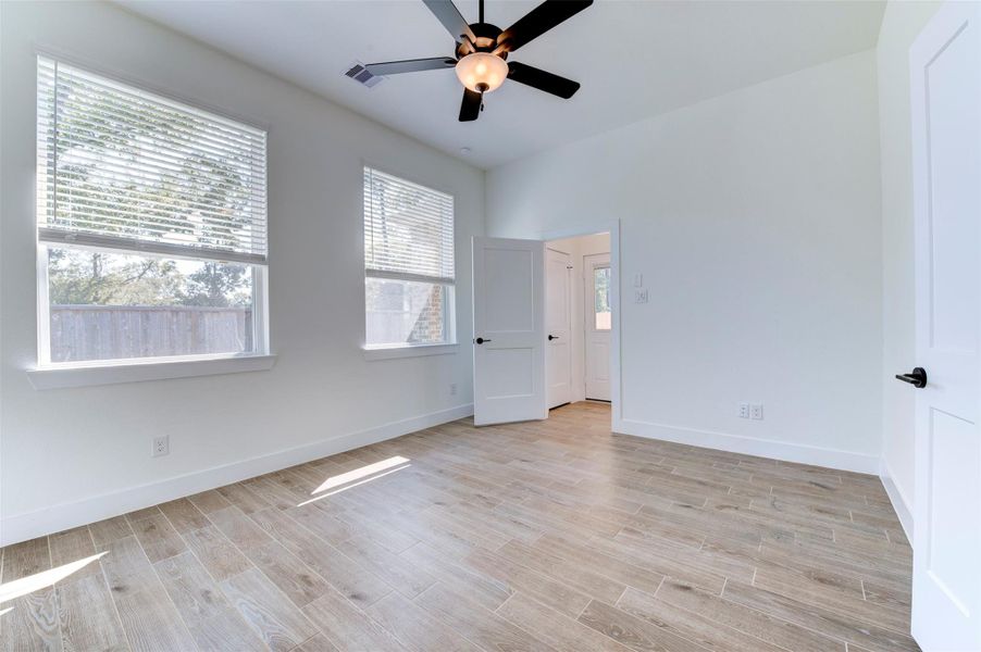 Spacious, unfurnished interior of a new home in The Woodlands Hills, Willis (Image 17). Spacious, unfurnished interior of a new home in The Woodlands Hills, Willis (Image 17).