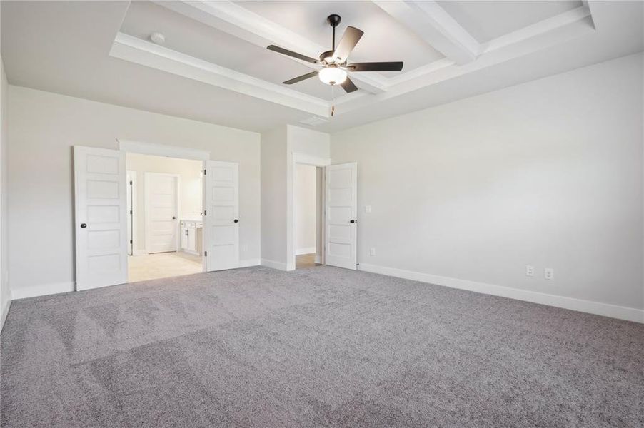 Spacious, unfurnished interior of a new home in Summerlin, Winder (Image 52).