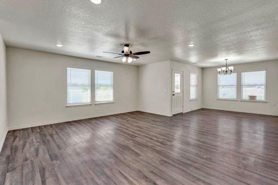 Spacious, unfurnished interior of a new home in , Fort Worth (Image 11).