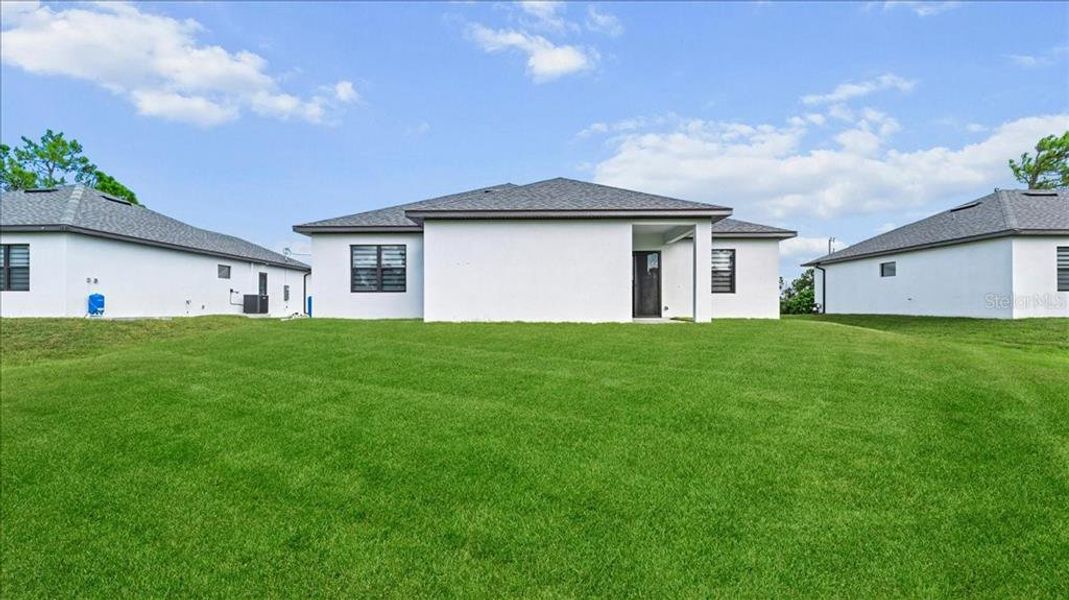 Exterior details and patio area of a home in , Lehigh Acres (Image 33).