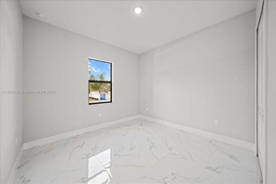 Image 29 of a home in .