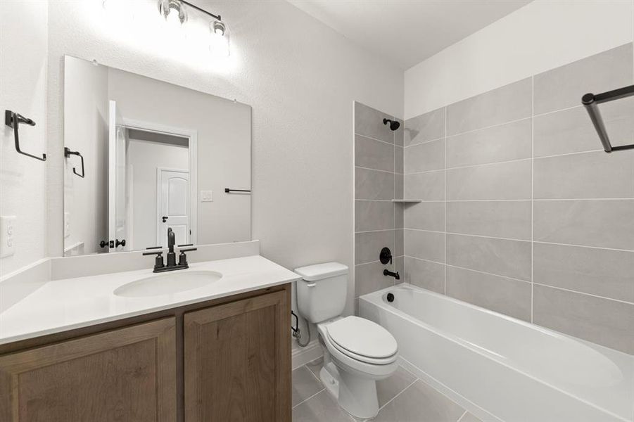 06. 920 Lost Mine - 2ND Bath