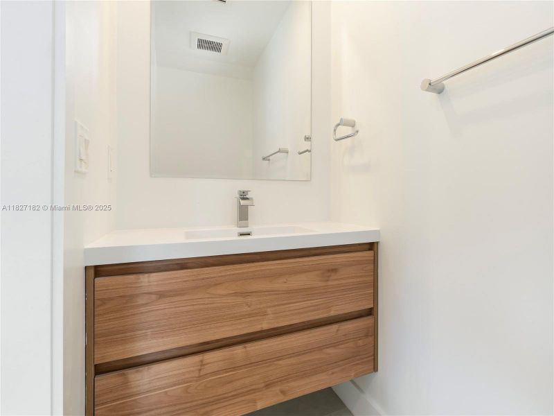 Image 30 of a home in . Image 30 of a home in .